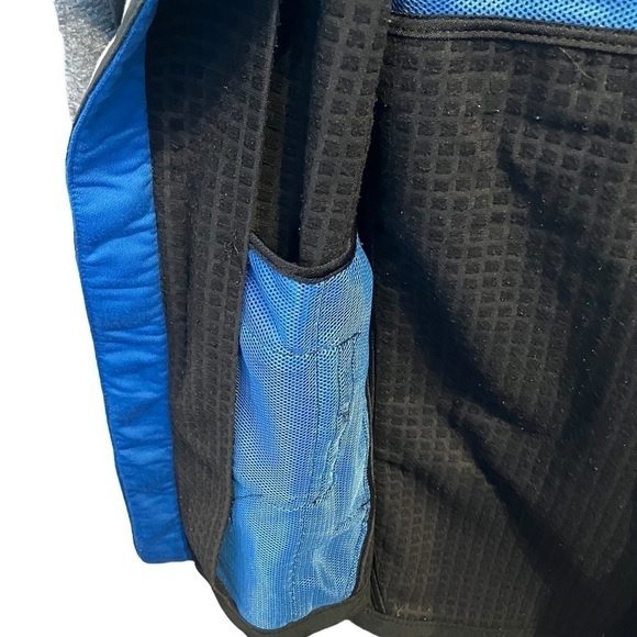 Nike Sphere Pro Vest Lightweight Black Blue Trim Mesh Lining Sz Medium - Picture 9 of 9